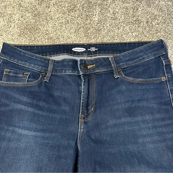 Old Navy Women's Dark Straight Leg Jeans - Picture 3 of 7